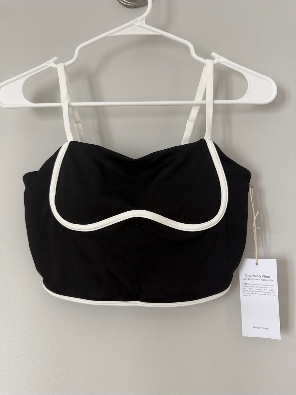 Black & White Contrast Sports Bra